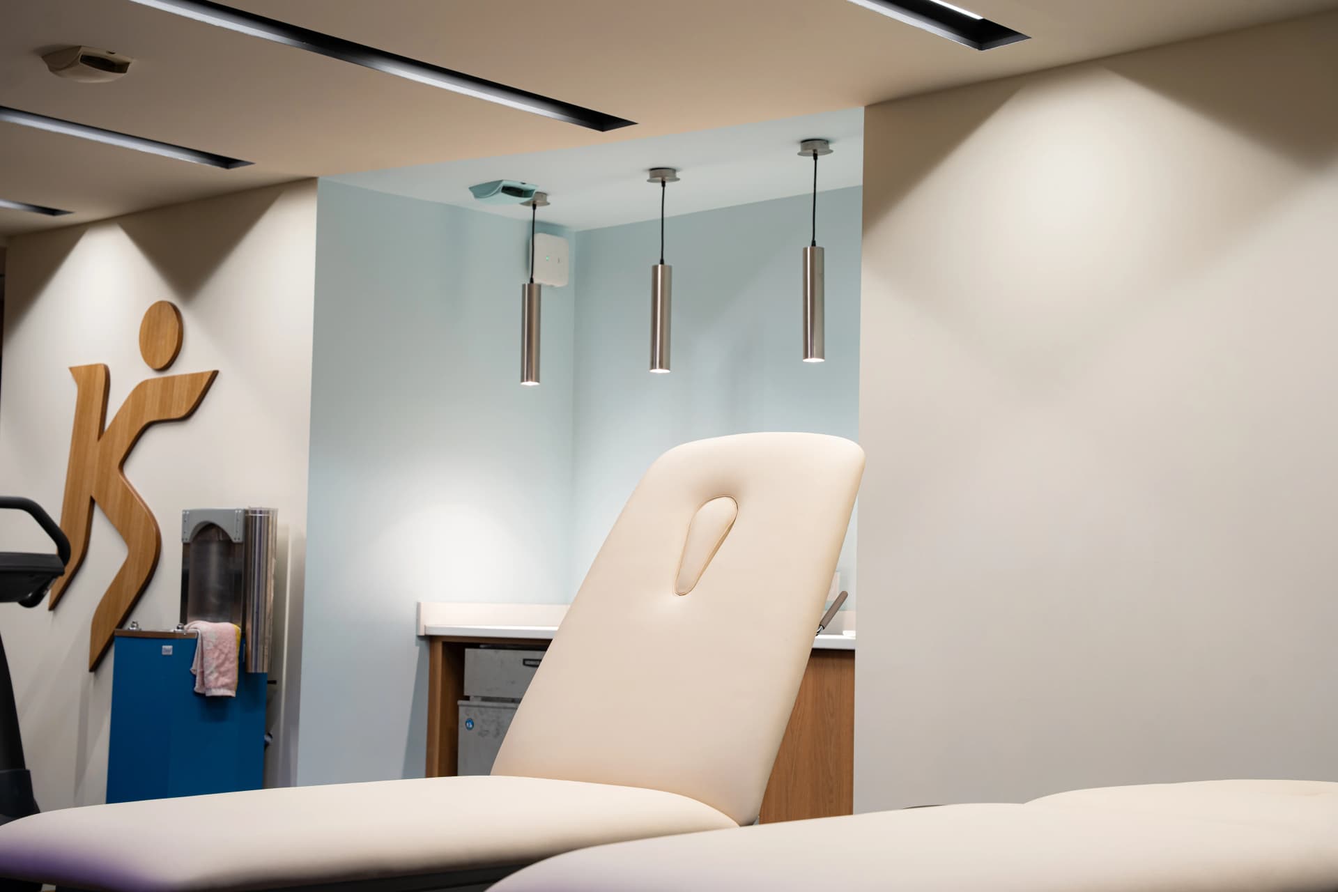 Salle de soin manuelle — kinésithérapeute sport 95310